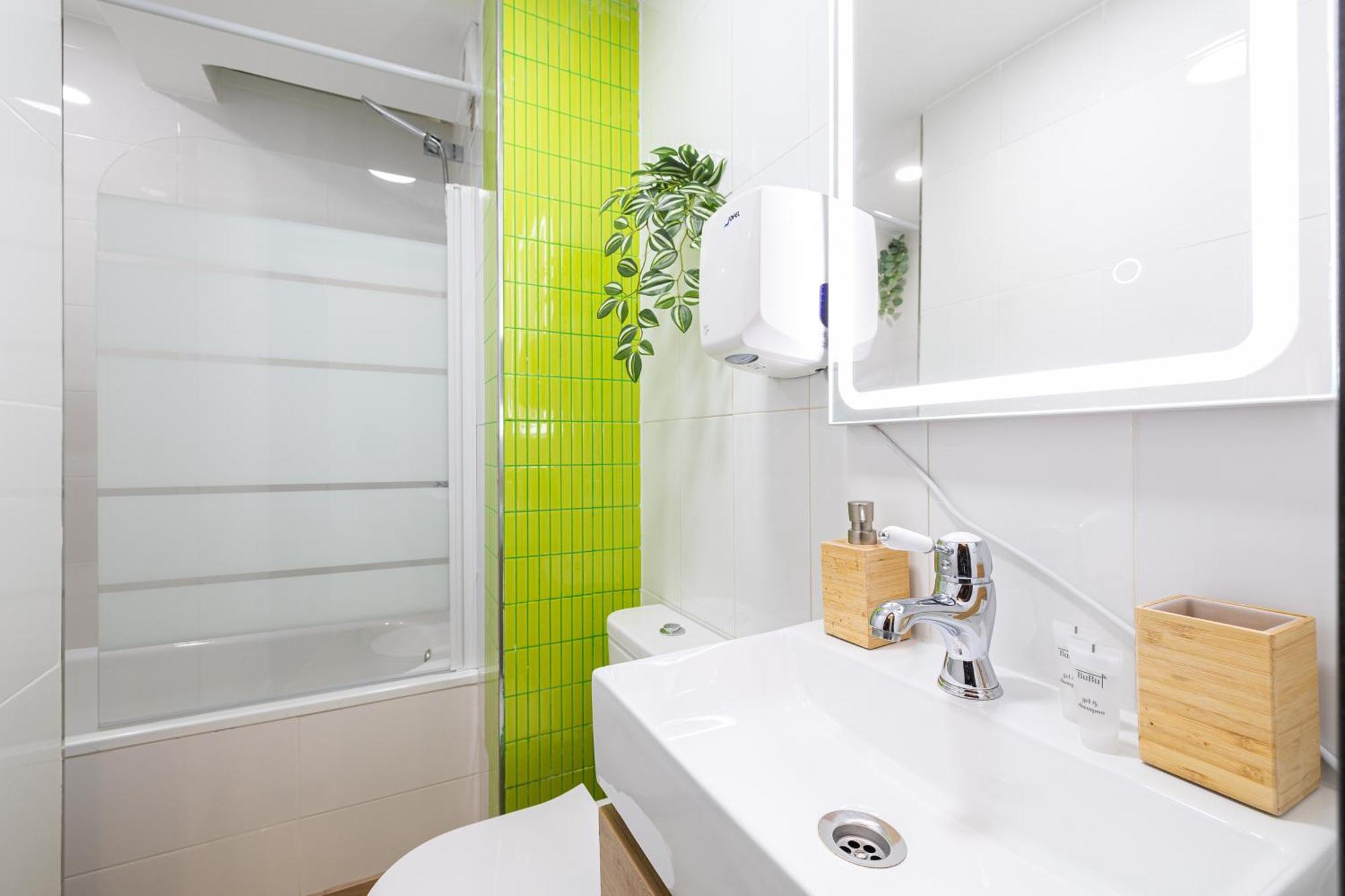 Holidays2Malaga Los Guindos 500 Mts From Beach And Promenade Ngoại thất bức ảnh